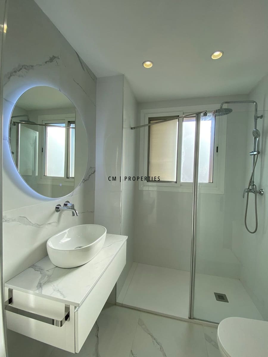 4 bedroom Villa for rent in Betera with pool garage - € 2,500 (Ref: 9534377)