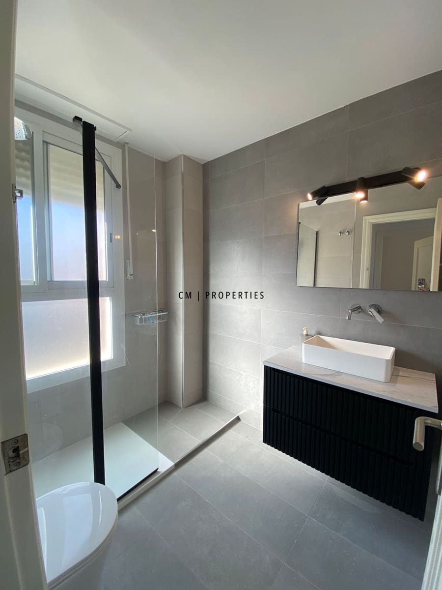 4 bedroom Villa for rent in Betera with pool garage - € 2,500 (Ref: 9534377)