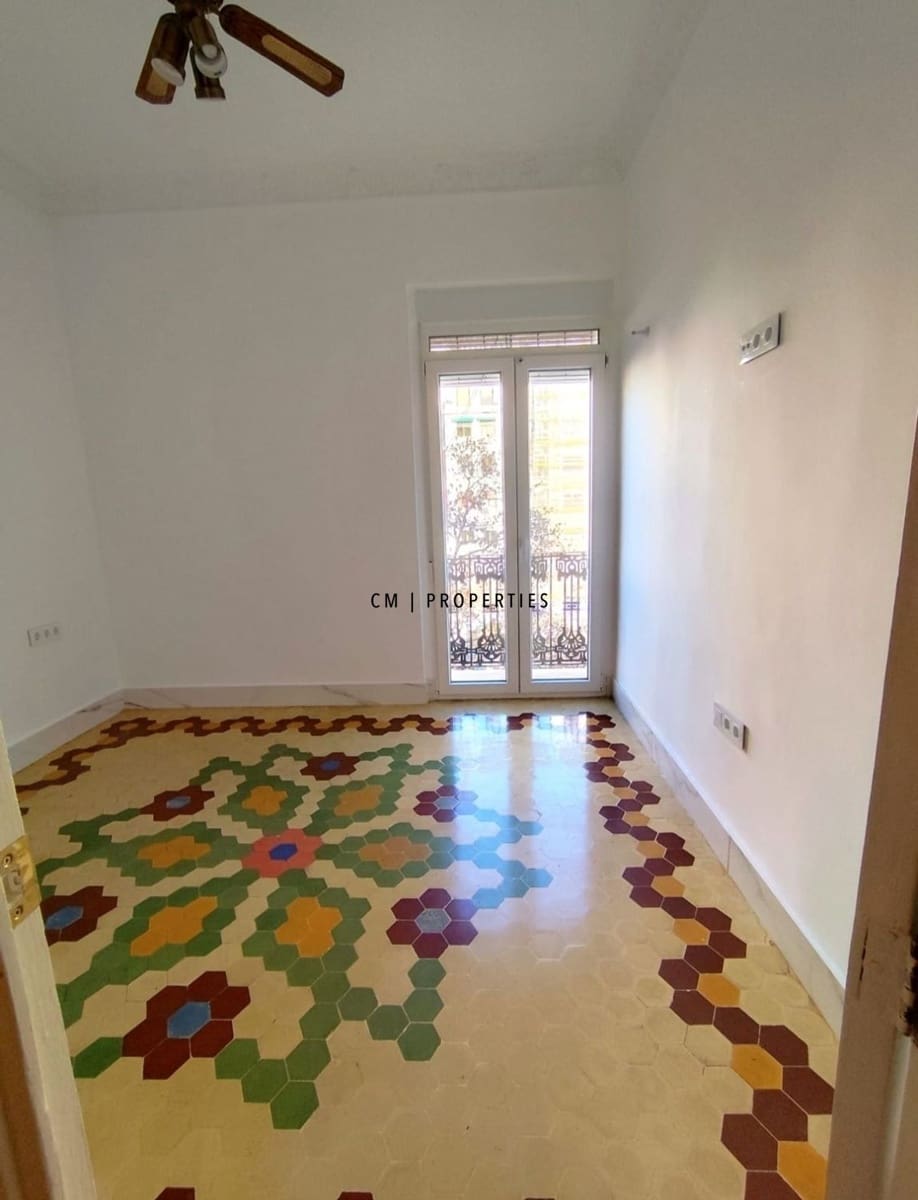 4 makuuhuone Asunto vuokrattavana paikassa Valencia kaupunki - 1 600 € (Ref: 9534761)