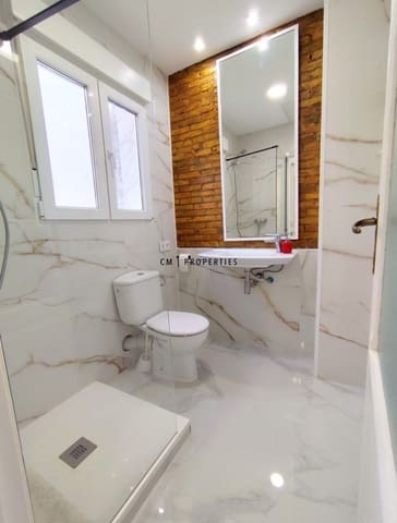 4 soverom Leilighet til leie i Valencia by - € 1 600 (Ref: 9534761)