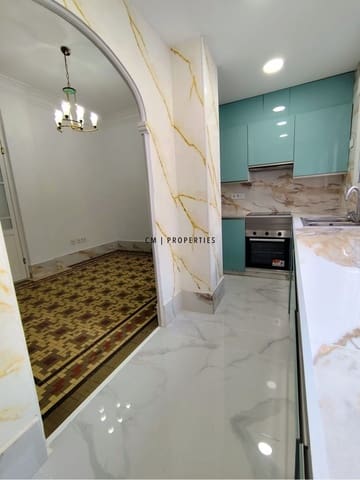 4 soverom Leilighet til leie i Valencia by - € 1 600 (Ref: 9534761)