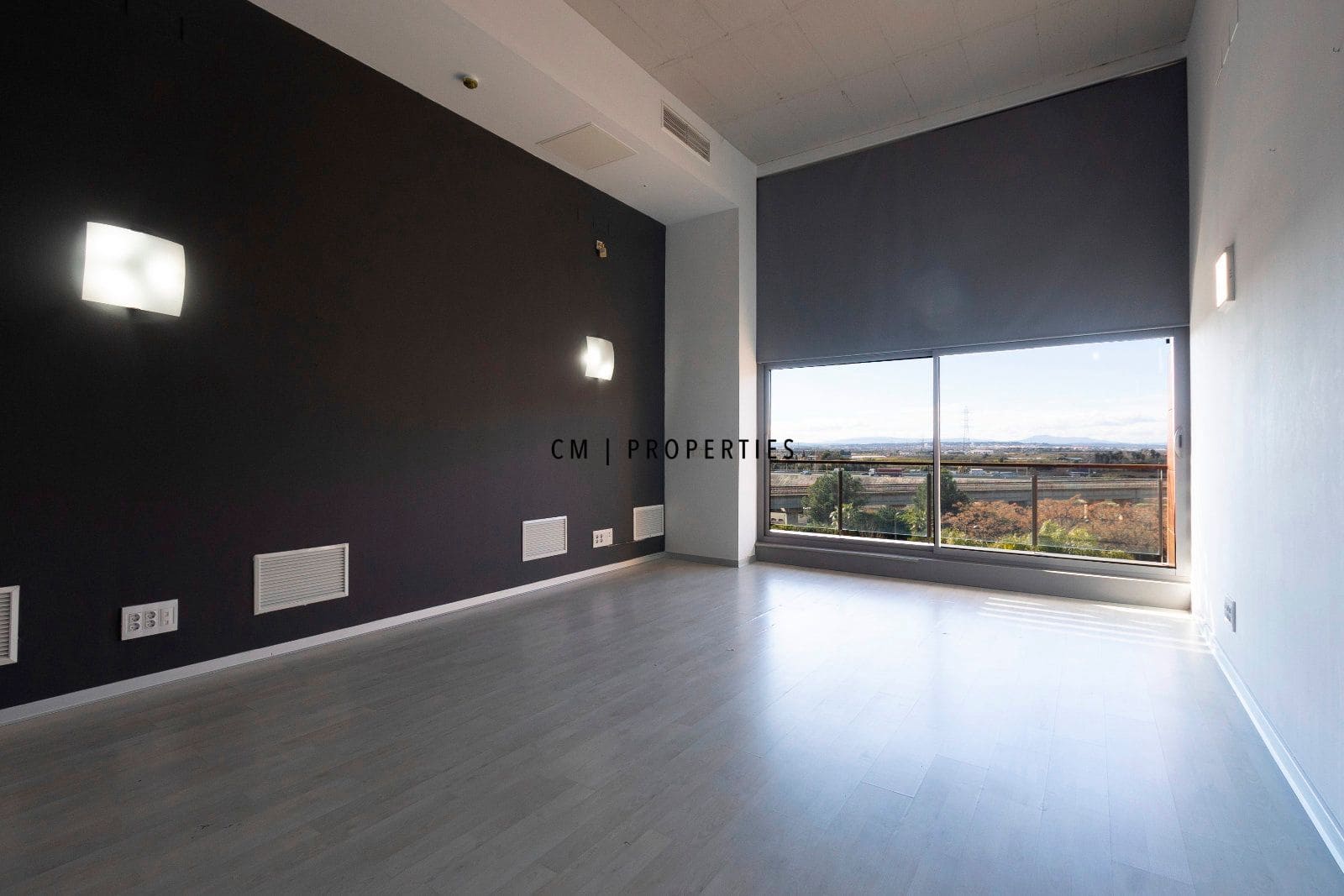 1 Zimmer Penthouse zu vermieten in Valencia Stadt mit Pool Garage - 1.250 € (Ref: 9535138)