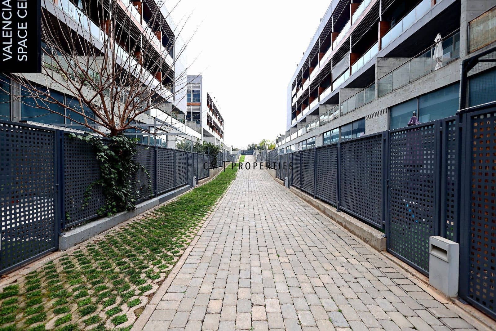 1 Zimmer Penthouse zu vermieten in Valencia Stadt mit Pool Garage - 1.250 € (Ref: 9535138)