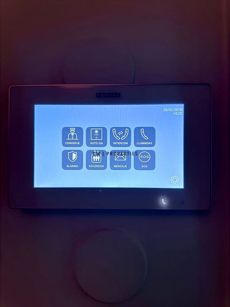 Appartement de 1 chambre à louer à Xirivella avec garage - 1 250 € (Ref: 9536283)