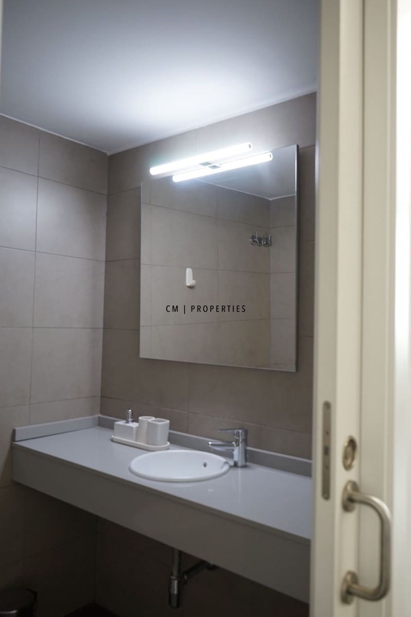 Appartement de 1 chambre à louer à Xirivella avec garage - 1 250 € (Ref: 9536283)