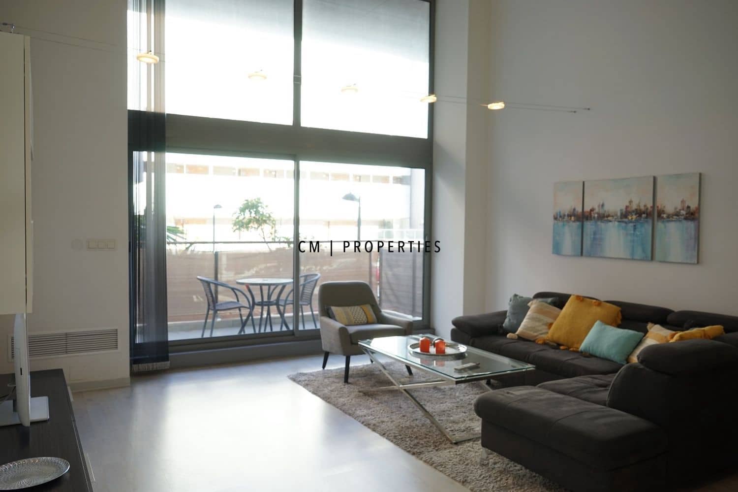 Appartement de 1 chambre à louer à Xirivella avec garage - 1 250 € (Ref: 9536283)