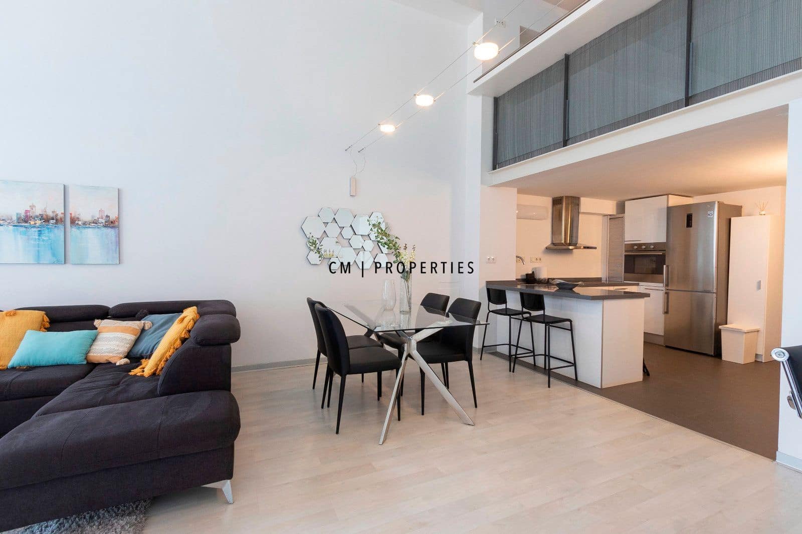 1 bedroom Flat for rent in Xirivella with garage - € 1,250 (Ref: 9536283)