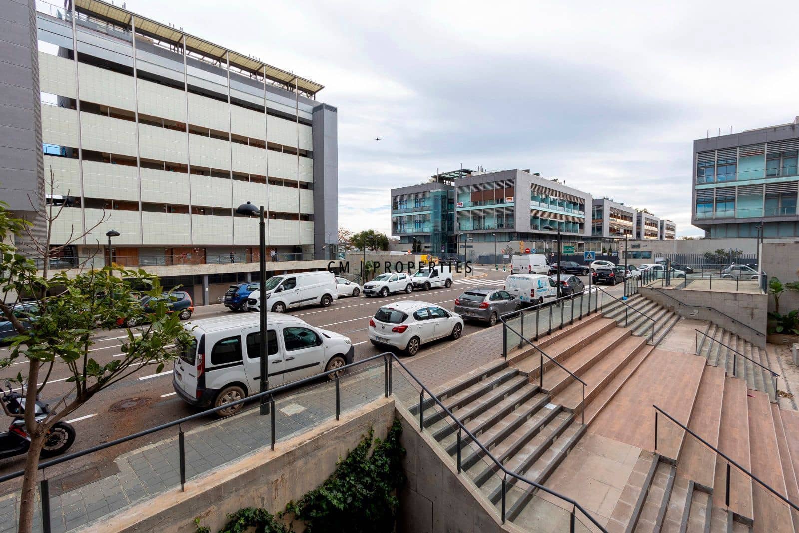 1 bedroom Flat for rent in Xirivella with garage - € 1,250 (Ref: 9536283)