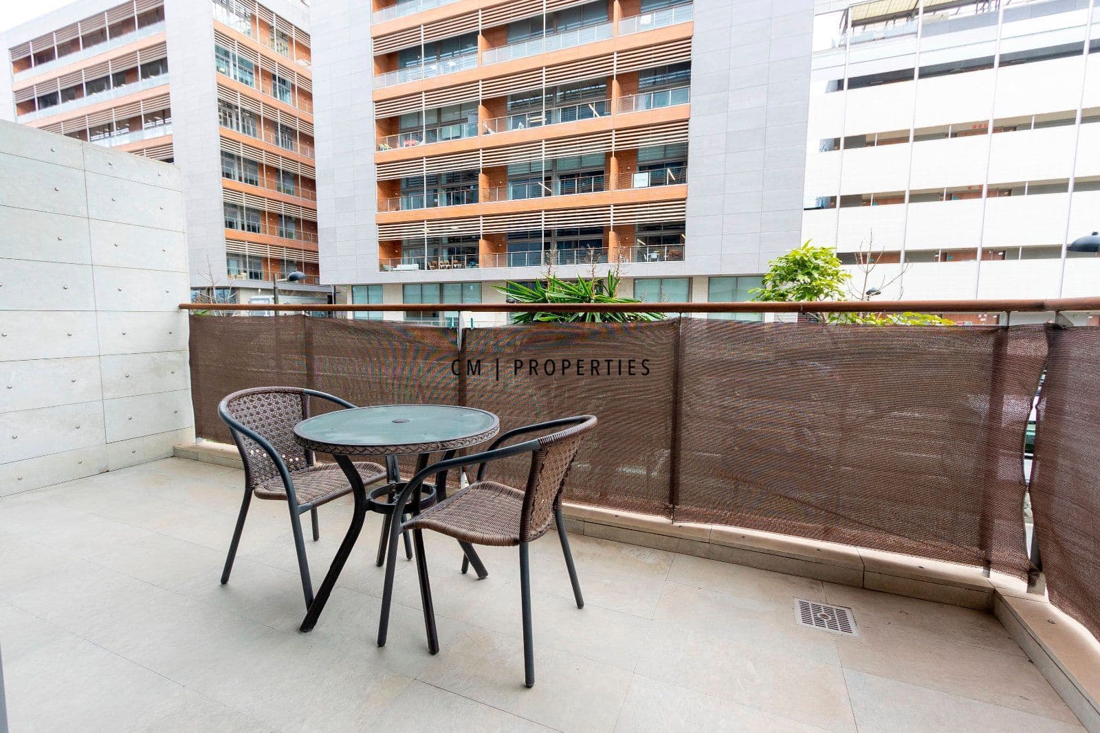 1 bedroom Flat for rent in Xirivella with garage - € 1,250 (Ref: 9536283)