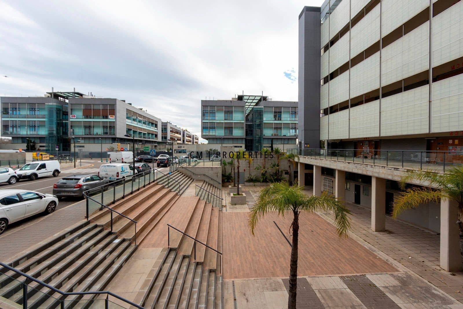 1 bedroom Flat for rent in Xirivella with garage - € 1,250 (Ref: 9536283)