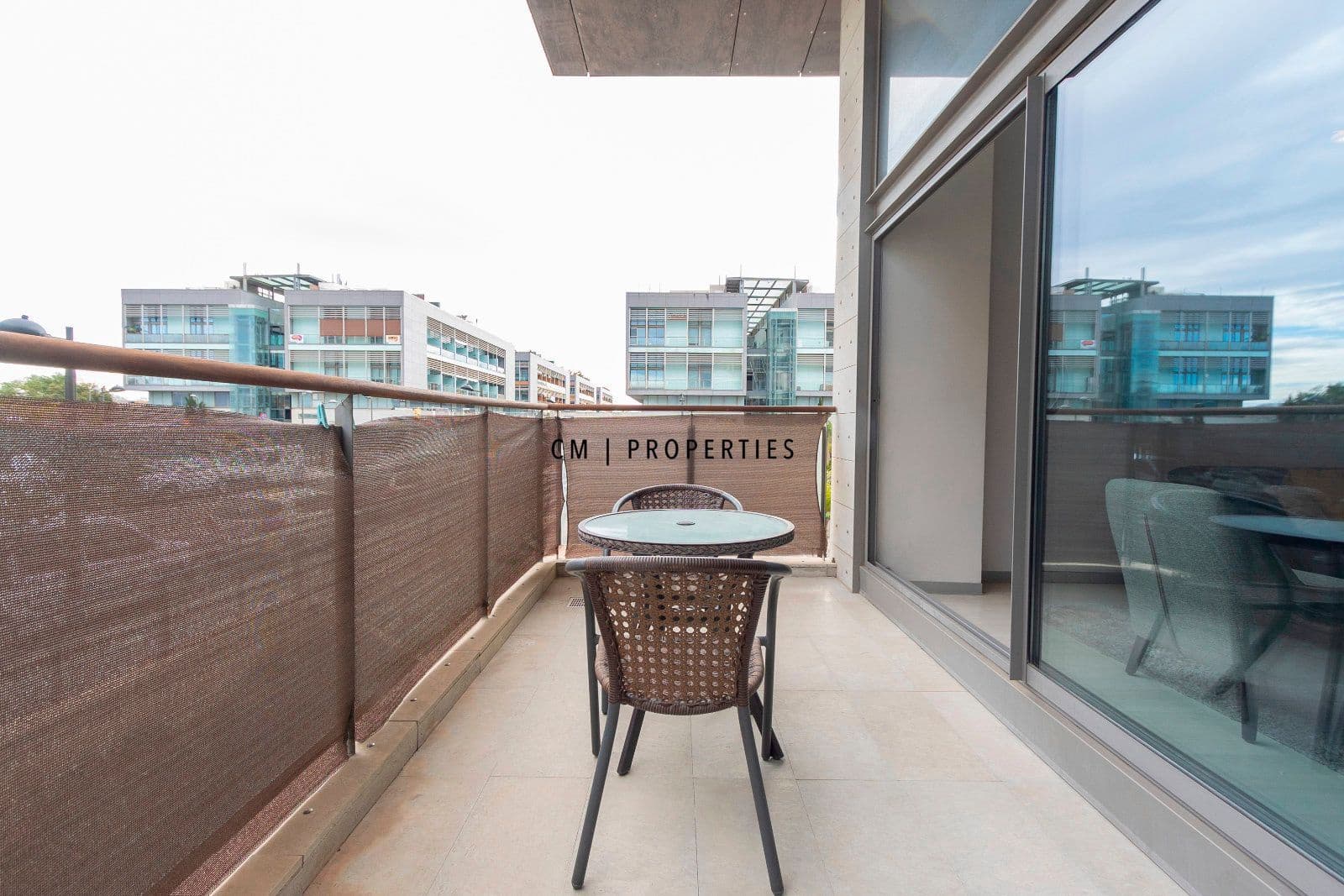 1 bedroom Flat for rent in Xirivella with garage - € 1,250 (Ref: 9536283)