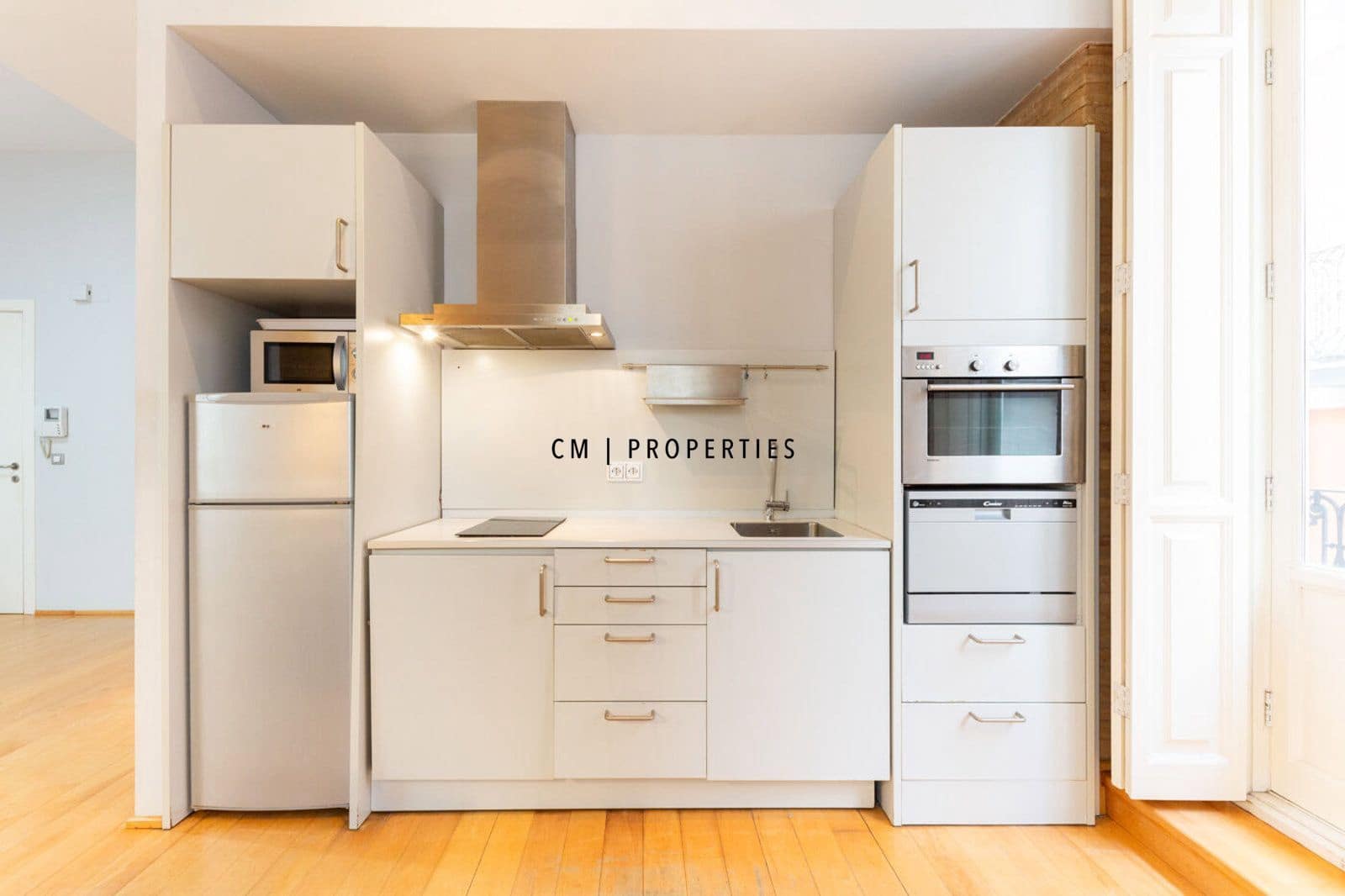 2 Zimmer Wohnung zu vermieten in Valencia Stadt - 1.500 € (Ref: 9536470)