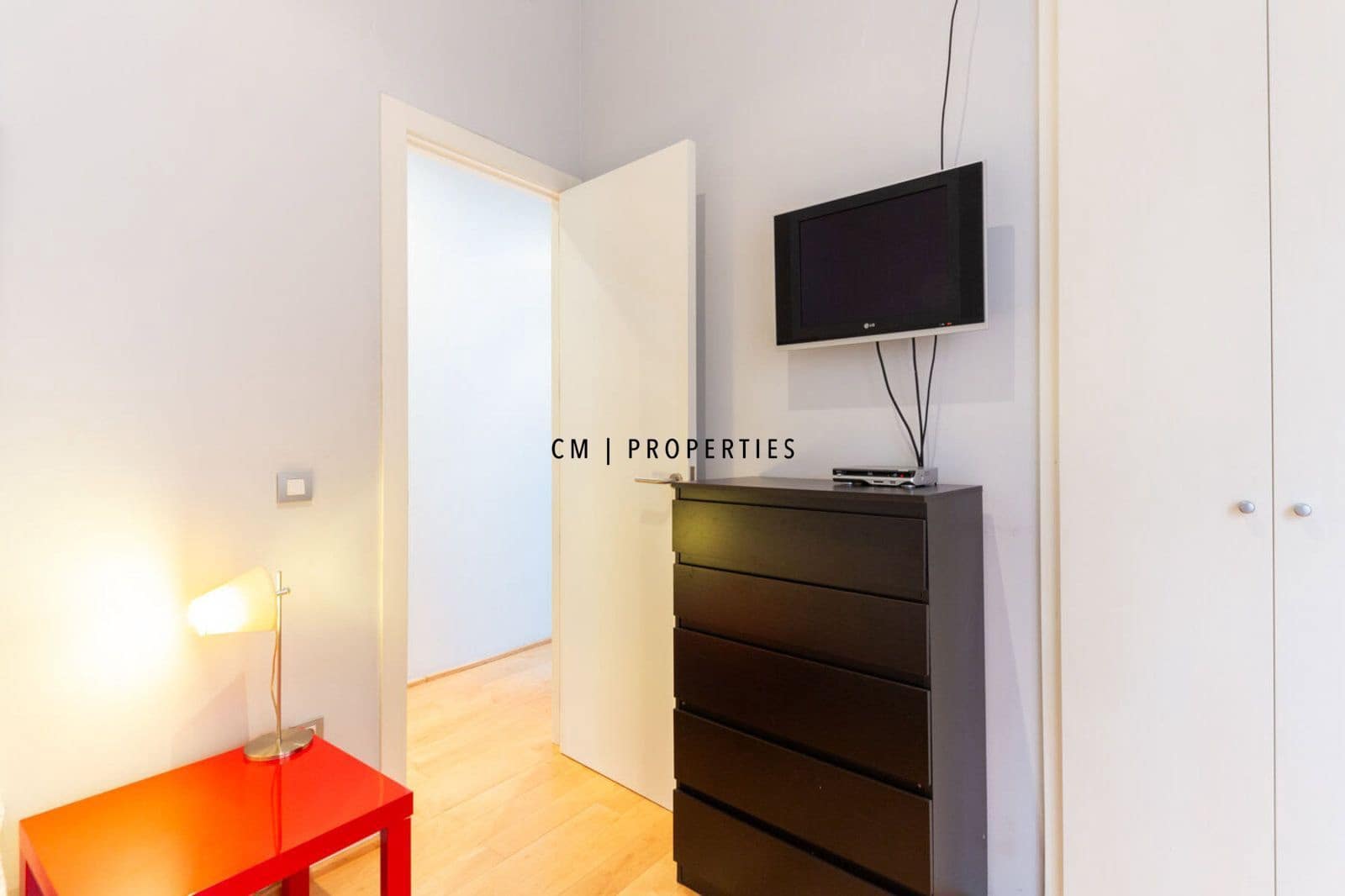 2 Zimmer Wohnung zu vermieten in Valencia Stadt - 1.500 € (Ref: 9536470)