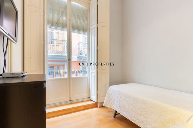 2 Zimmer Wohnung zu vermieten in Ciutat Vella, València Stadt - 1.500 € (Ref: 9536470)