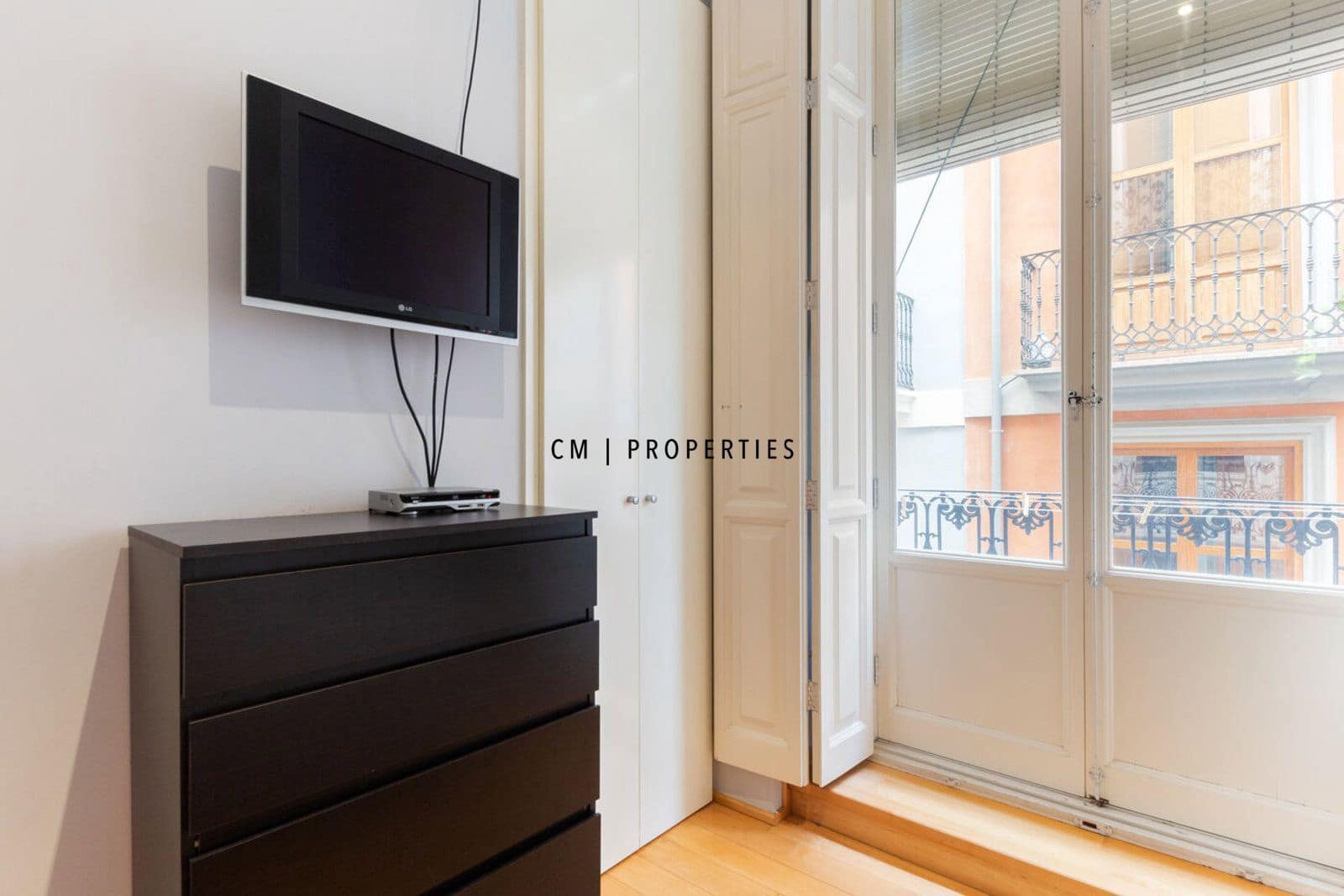 2 Zimmer Wohnung zu vermieten in Valencia Stadt - 1.500 € (Ref: 9536470)