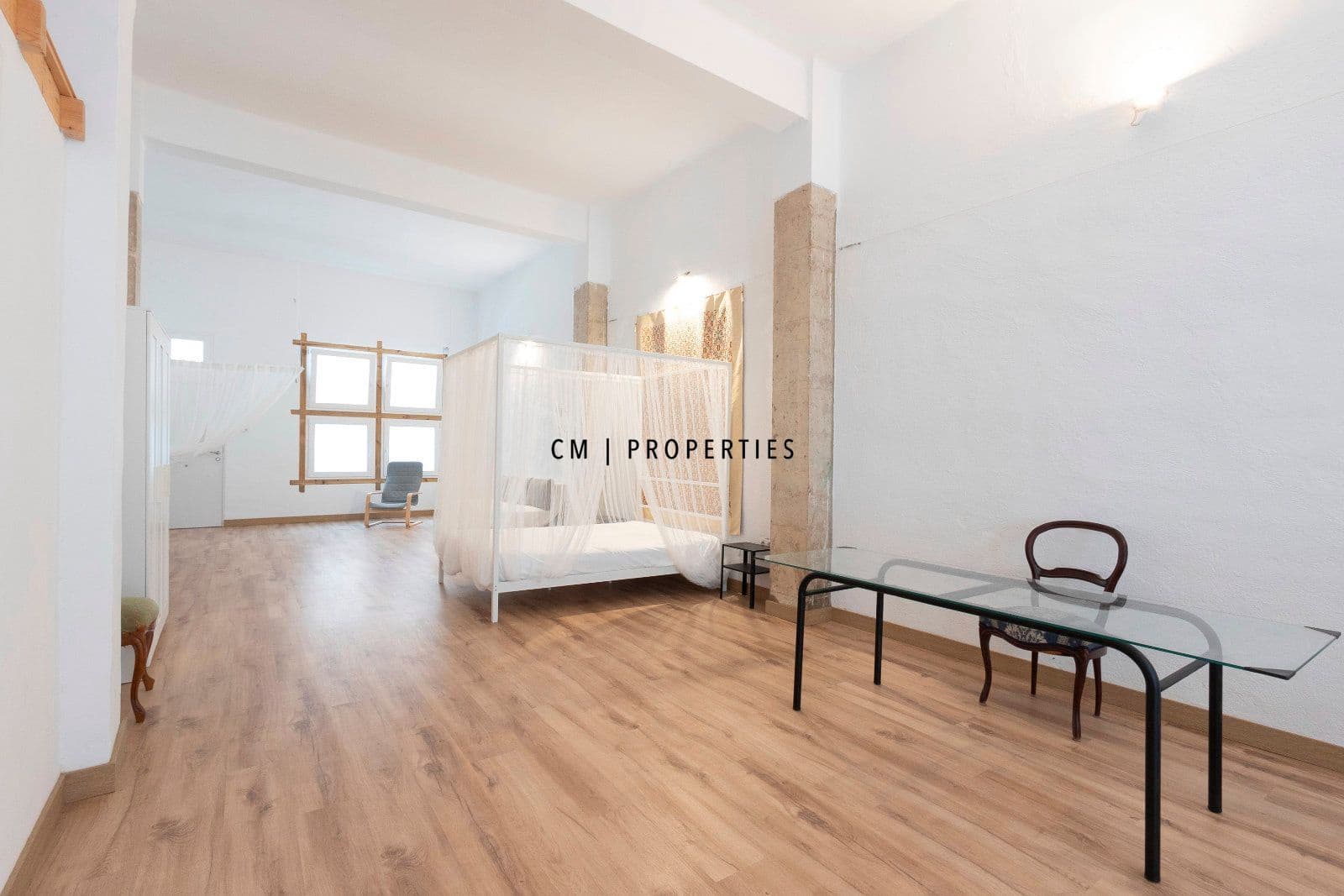 1 soveværelse Lejlighed til leje i Valencia by - € 990 (Ref: 9537109)