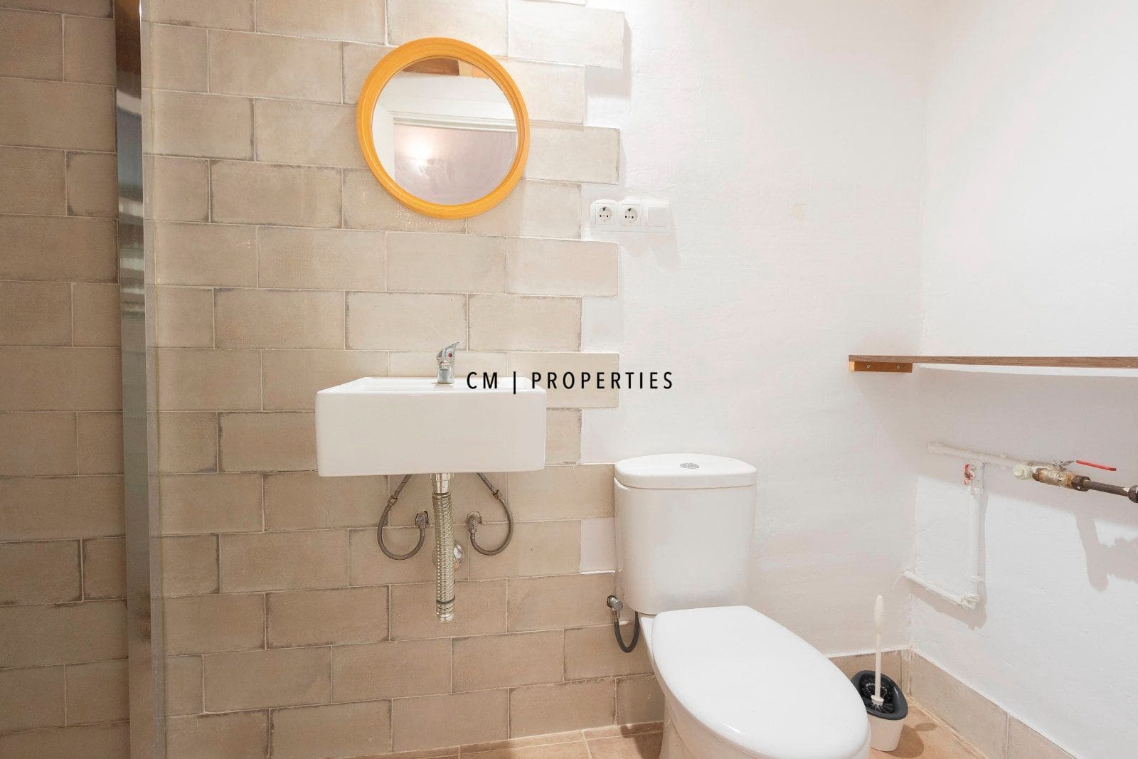 1 soveværelse Lejlighed til leje i Valencia by - € 990 (Ref: 9537109)