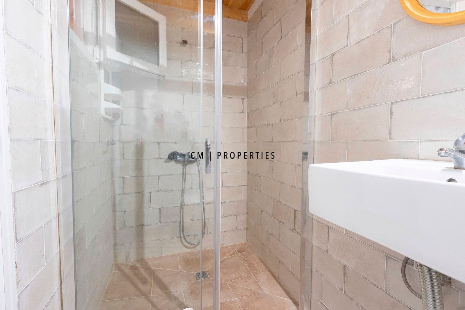 1 soveværelse Lejlighed til leje i Valencia by - € 990 (Ref: 9537109)