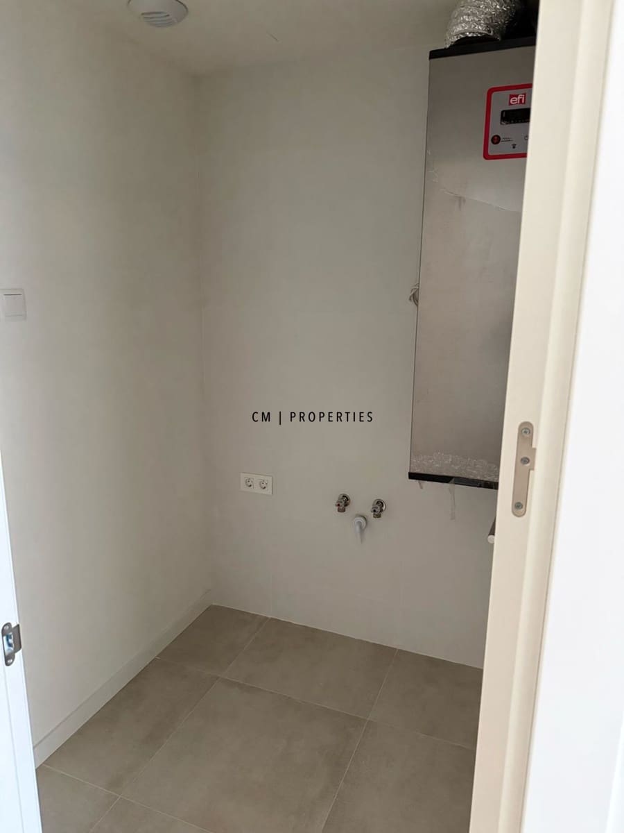 2 Zimmer Wohnung zu vermieten in Valencia Stadt mit Pool Garage - 1.500 € (Ref: 9539050)