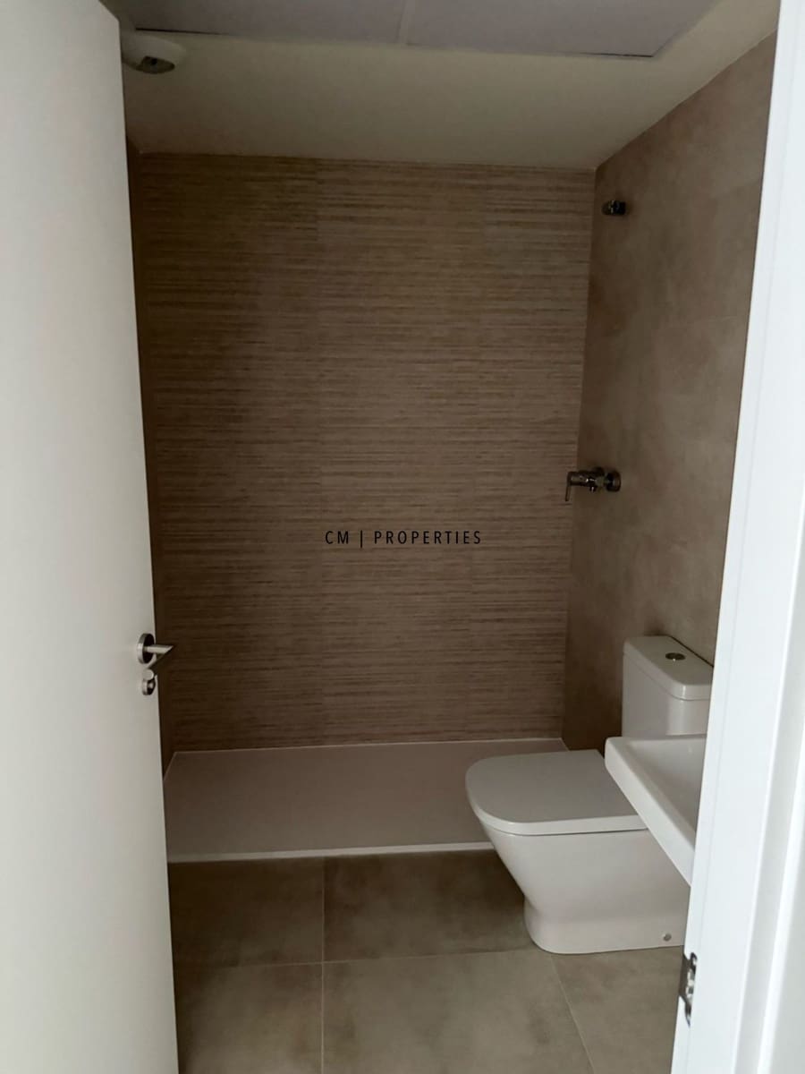 2 Zimmer Wohnung zu vermieten in Valencia Stadt mit Pool Garage - 1.500 € (Ref: 9539050)