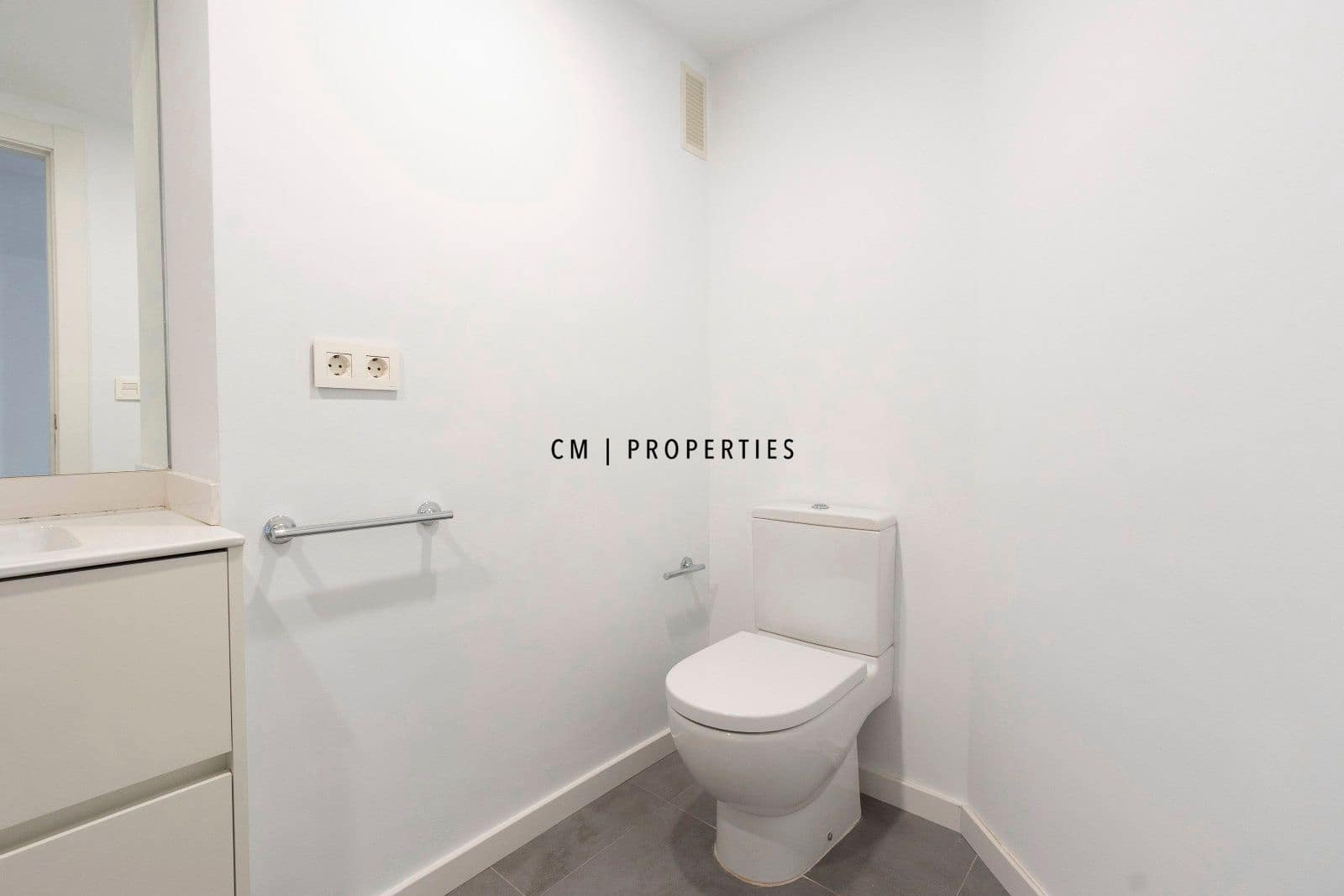 3 camera da letto Appartamento da affittare in Valencia citta con garage - 2.100 € (Rif: 9541863)