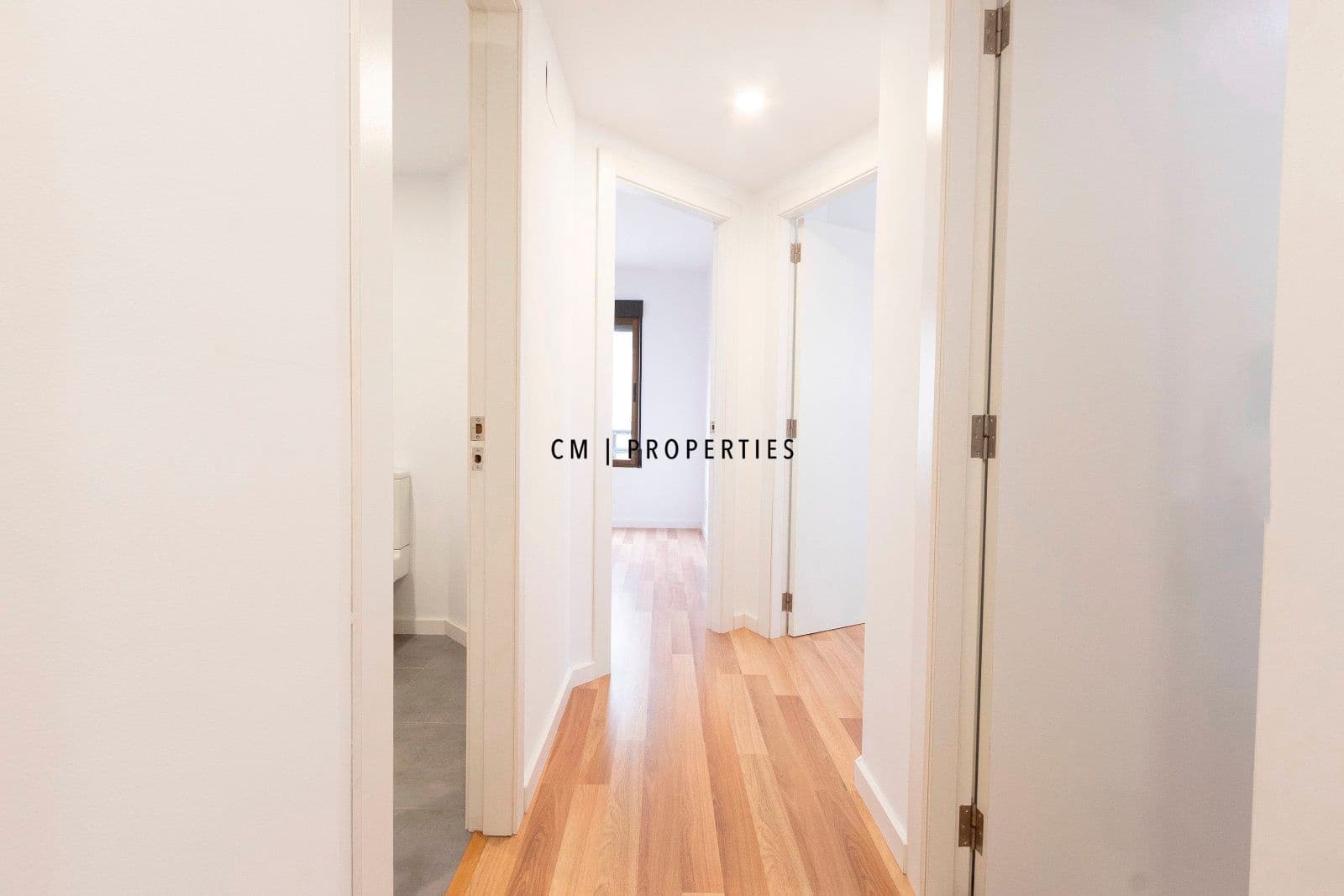 3 camera da letto Appartamento da affittare in Valencia citta con garage - 2.100 € (Rif: 9541863)