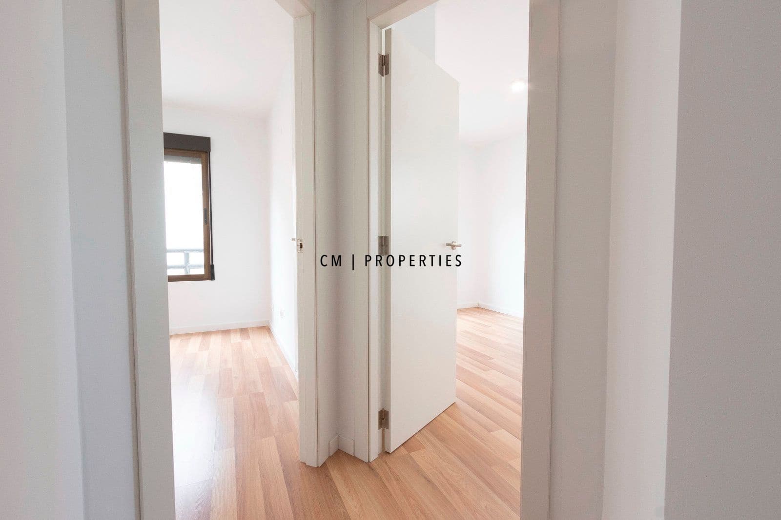 3 camera da letto Appartamento da affittare in Valencia citta con garage - 2.100 € (Rif: 9541863)