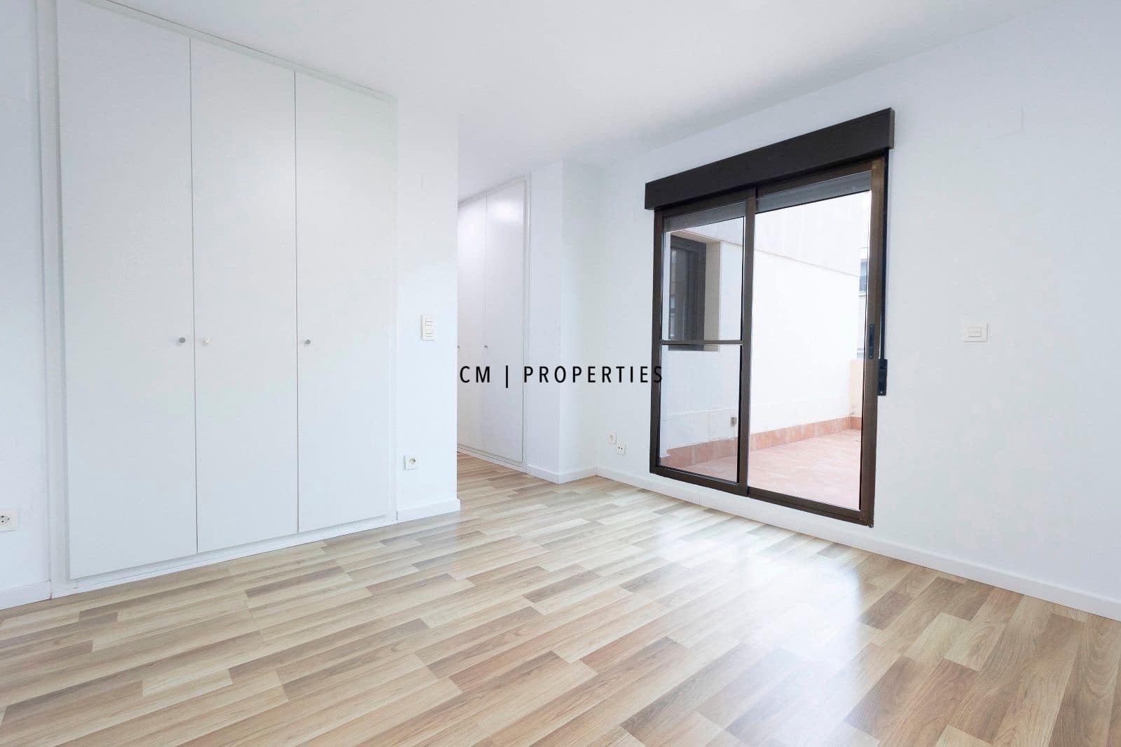 3 camera da letto Appartamento da affittare in Valencia citta con garage - 2.100 € (Rif: 9541863)