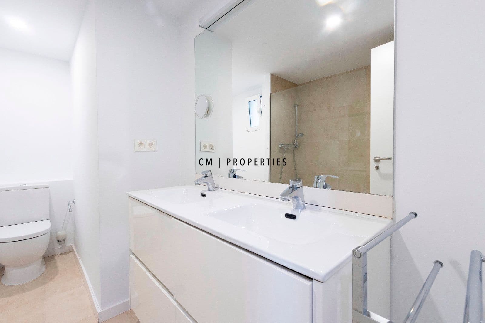 3 camera da letto Appartamento da affittare in Valencia citta con garage - 2.100 € (Rif: 9541863)