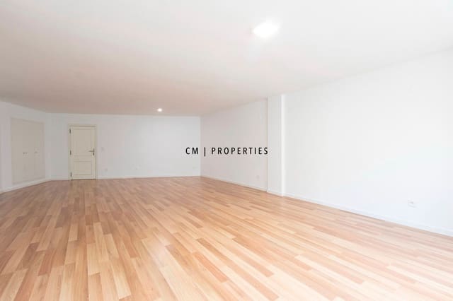 3 camera da letto Appartamento da affittare in Valencia città con garage - 2.100 € (Rif: 9541863)