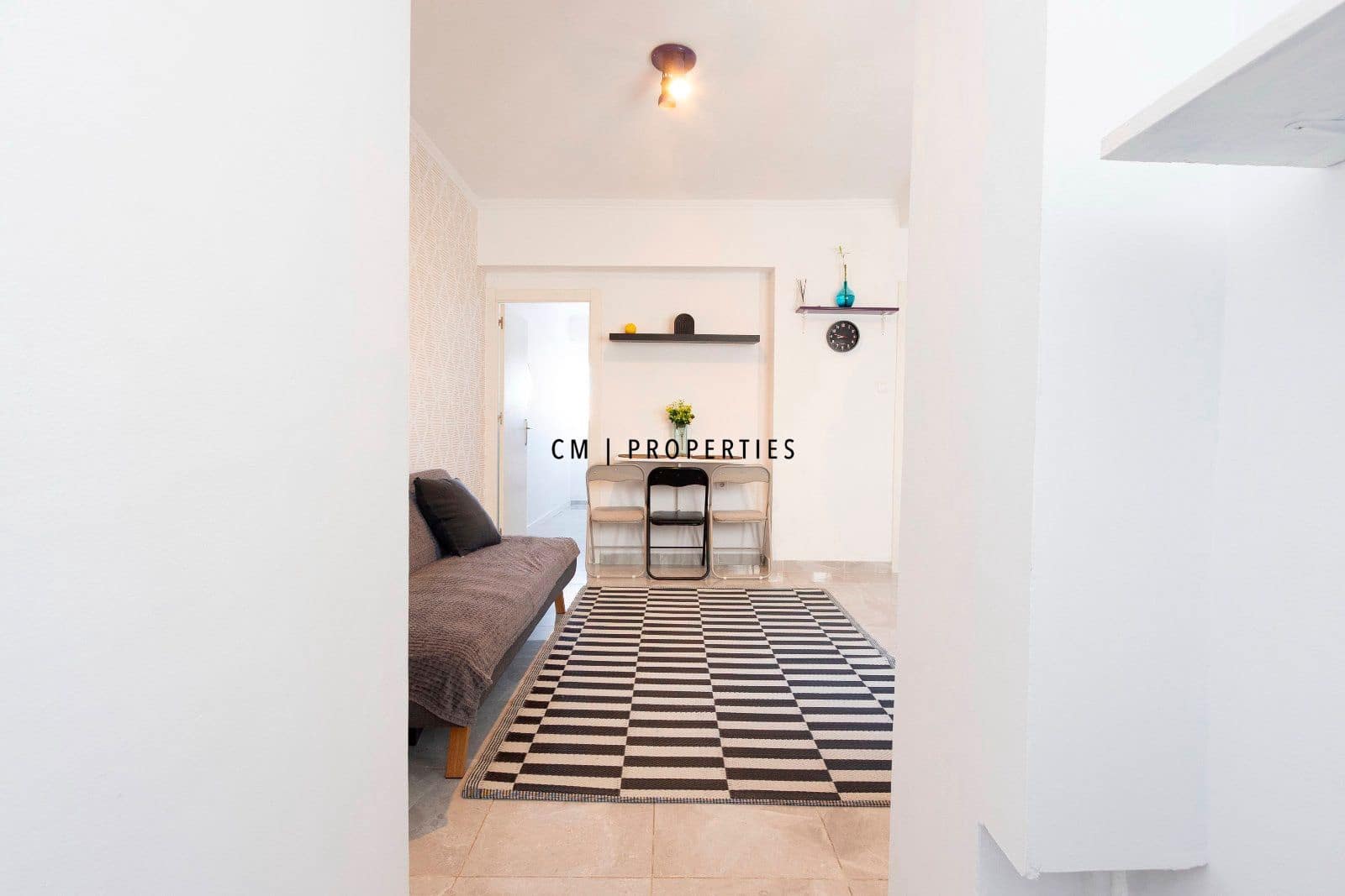 2 bedroom Flat for rent in Valencia city - € 1,150 (Ref: 9542501)