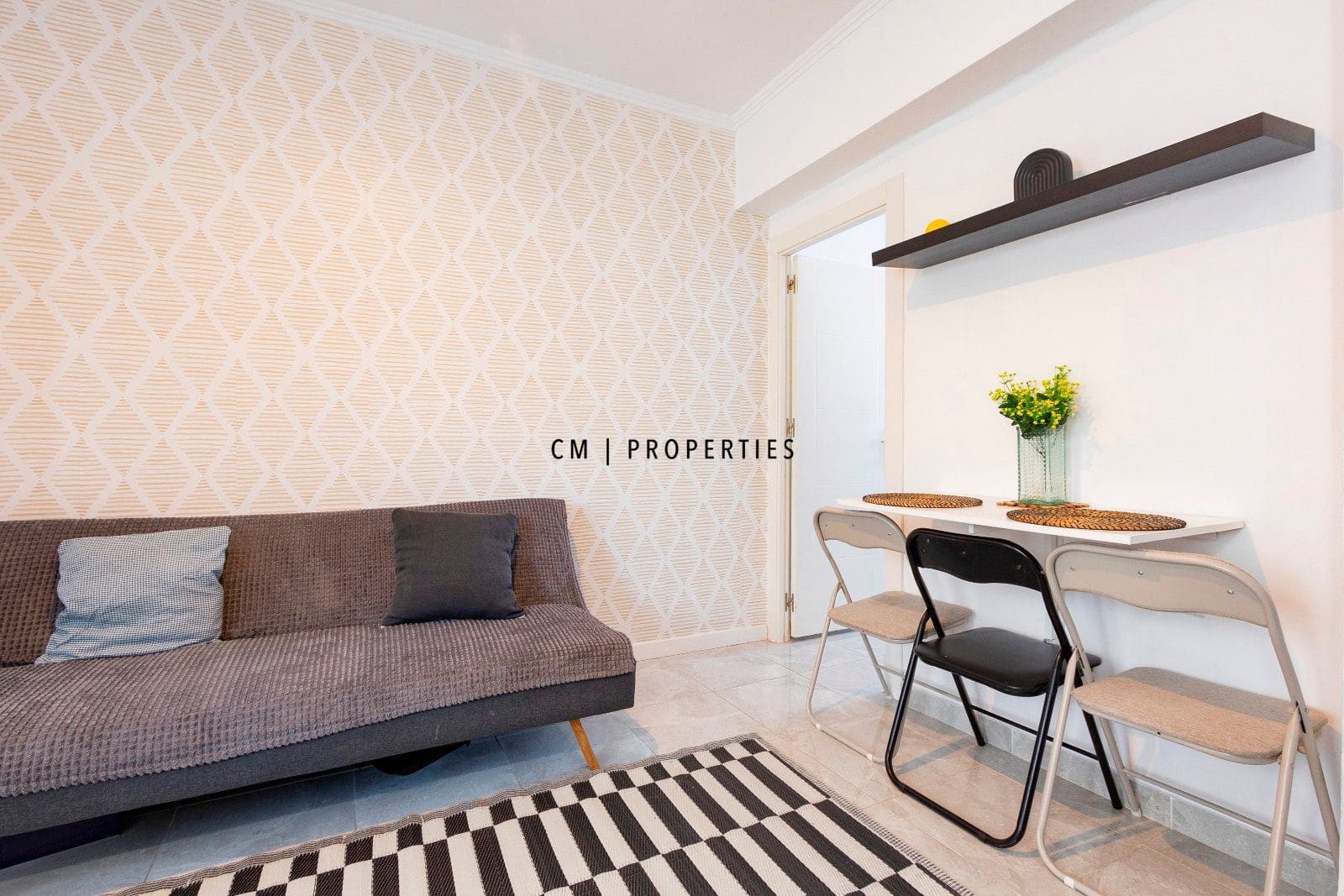 2 bedroom Flat for rent in Valencia city - € 1,150 (Ref: 9542501)