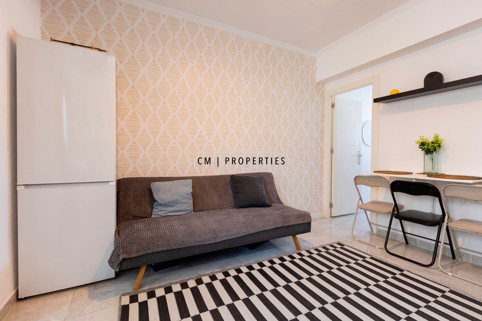 2 bedroom Flat for rent in Valencia city - € 1,150 (Ref: 9542501)