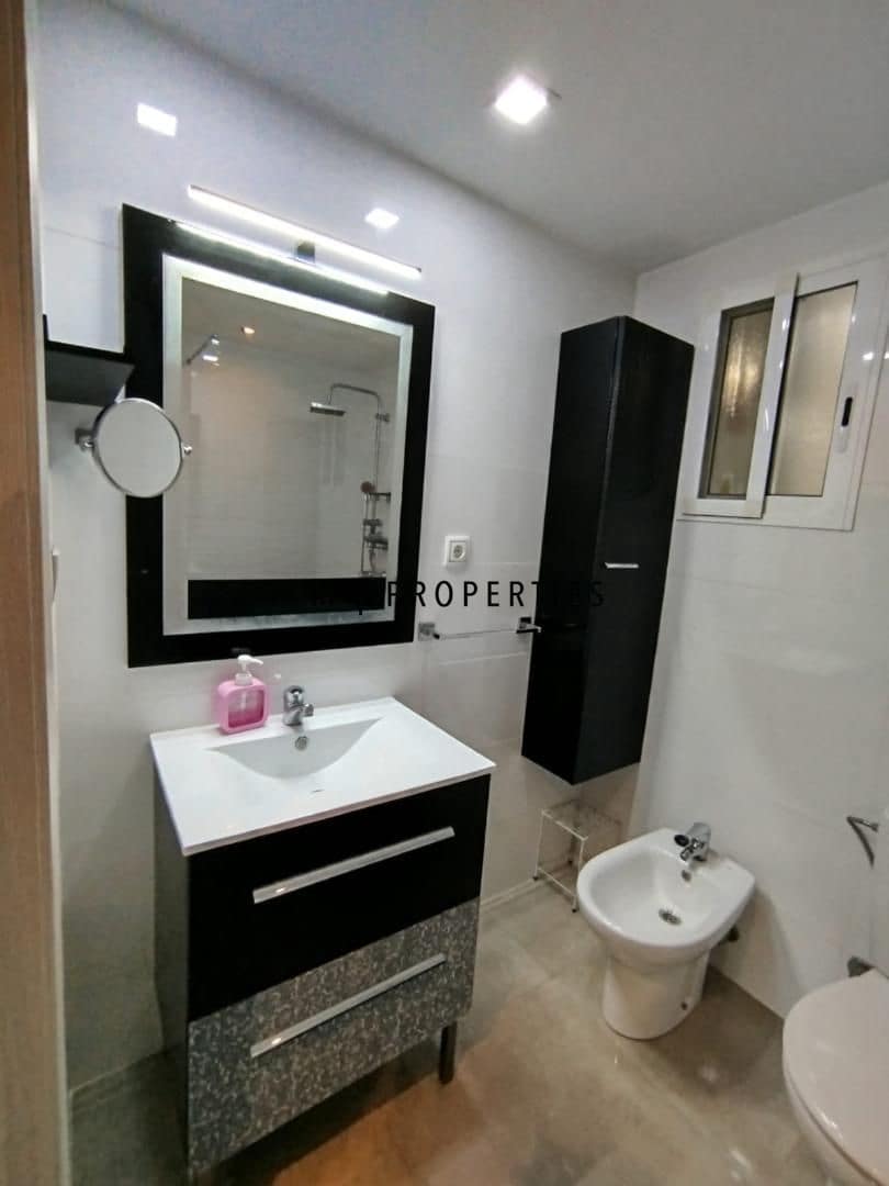 3 camera da letto Appartamento da affittare in Xirivella - 1.500 € (Rif: 9544031)