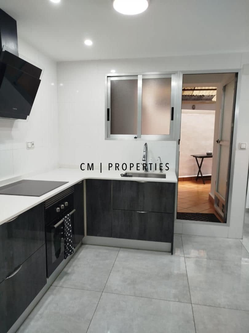 3 camera da letto Appartamento da affittare in Xirivella - 1.500 € (Rif: 9544031)