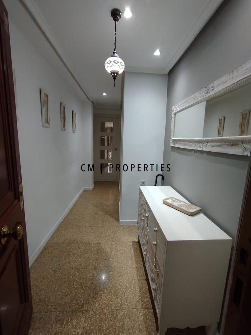 3 camera da letto Appartamento da affittare in Xirivella - 1.500 € (Rif: 9544031)