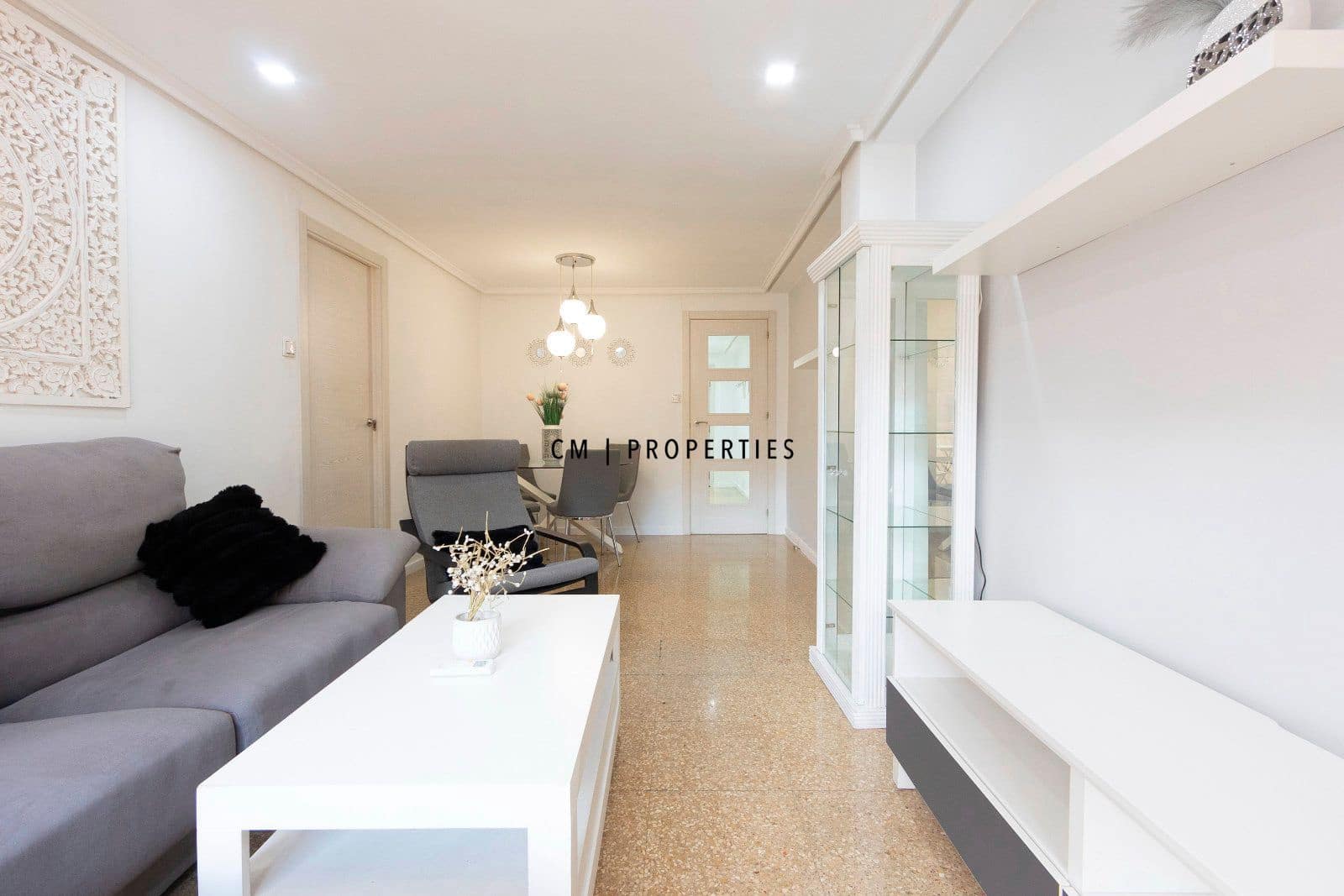 3 bedroom Flat for rent in Xirivella - € 1,500 (Ref: 9544031)