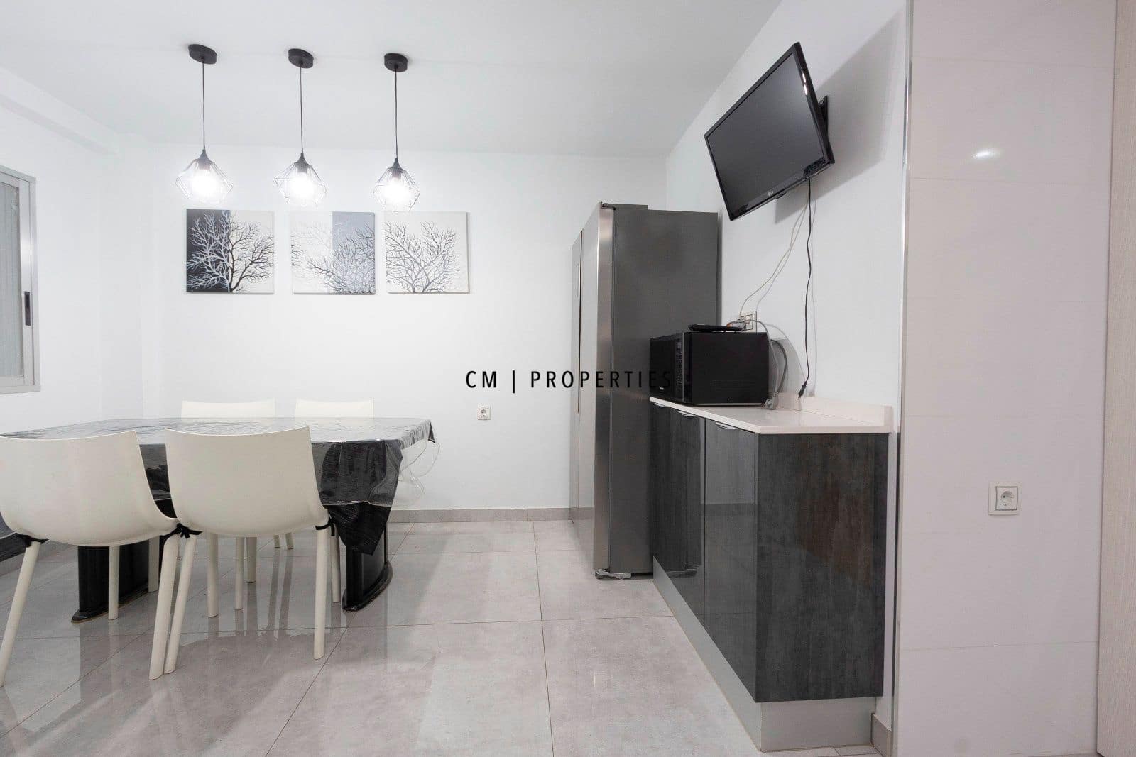 3 bedroom Flat for rent in Xirivella - € 1,500 (Ref: 9544031)