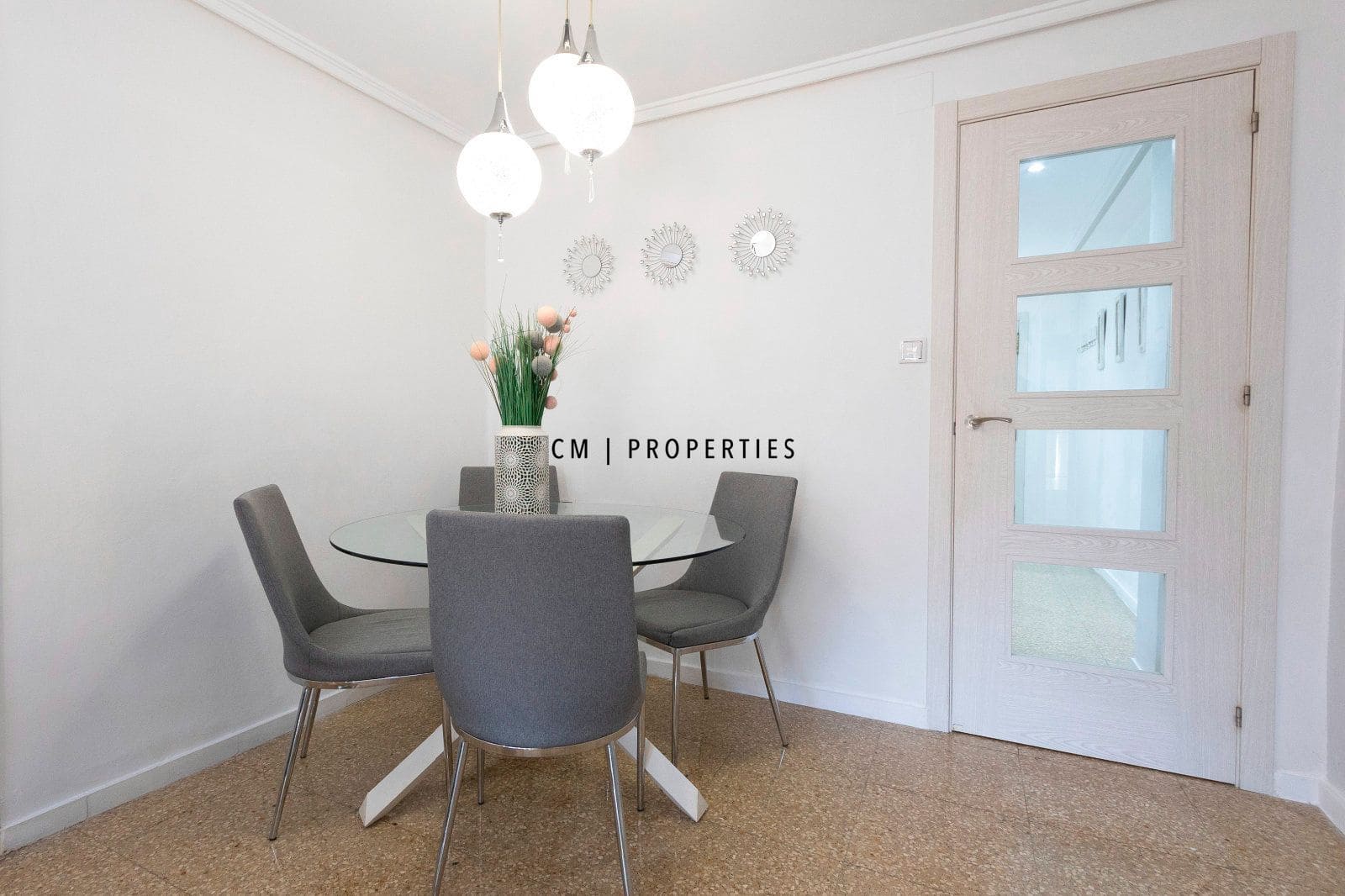 3 bedroom Flat for rent in Xirivella - € 1,500 (Ref: 9544031)