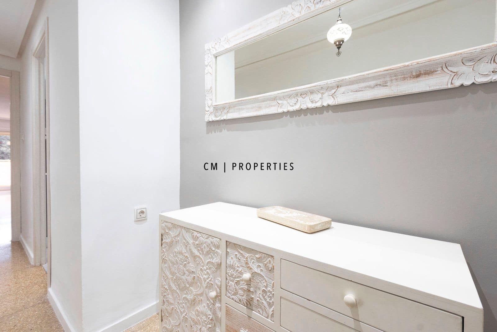 3 bedroom Flat for rent in Xirivella - € 1,500 (Ref: 9544031)