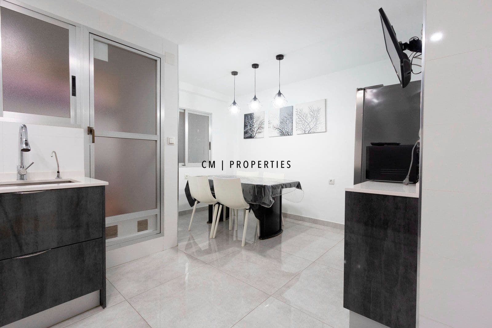 3 bedroom Flat for rent in Xirivella - € 1,500 (Ref: 9544031)