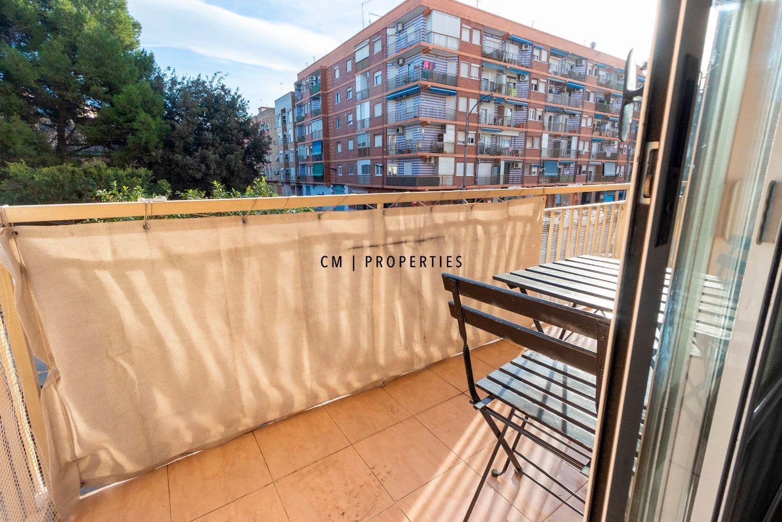 3 bedroom Flat for rent in Xirivella - € 1,500 (Ref: 9544031)