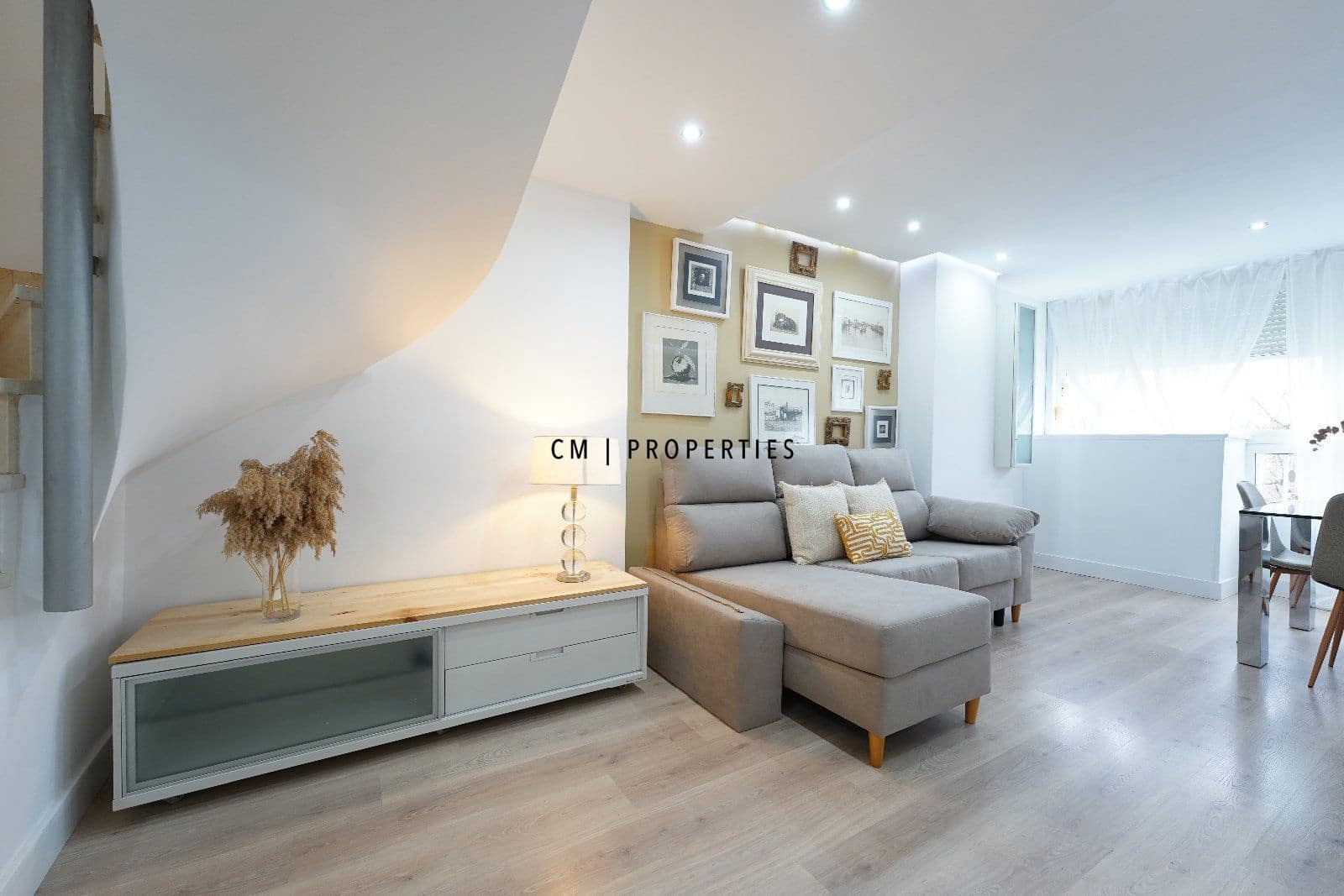 2 soverom Leilighet til leie i Valencia by - € 1 500 (Ref: 9544480)