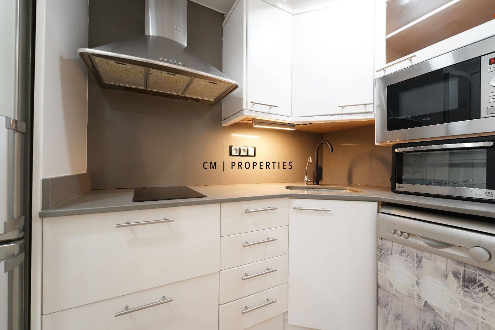 2 soverom Leilighet til leie i Valencia by - € 1 500 (Ref: 9544480)