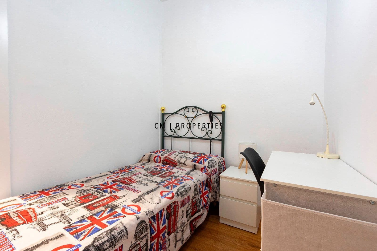 3 soveværelse Lejlighed til leje i Valencia by - € 1.700 (Ref: 9548595)