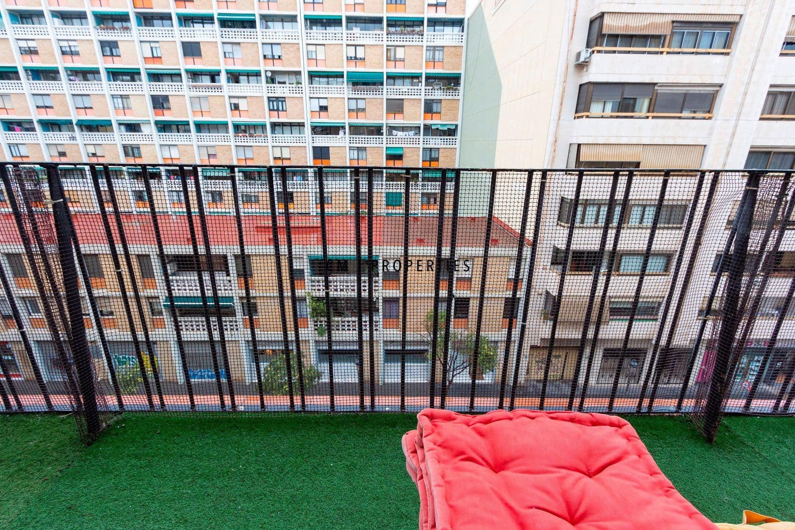 3 soveværelse Lejlighed til leje i Valencia by - € 1.700 (Ref: 9548595)