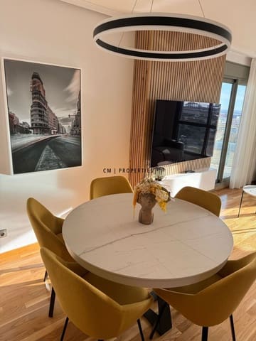 Appartement de 3 chambres à louer à Quatre Carreres, Valence ville avec piscine garage - 2 700 € (Ref: 9548959)