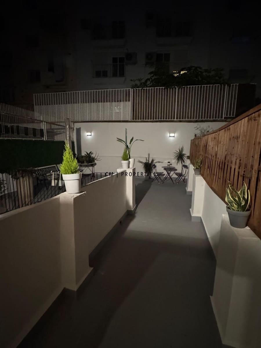 3 soveværelse Lejlighed til leje i Valencia by - € 1.590 (Ref: 9549919)