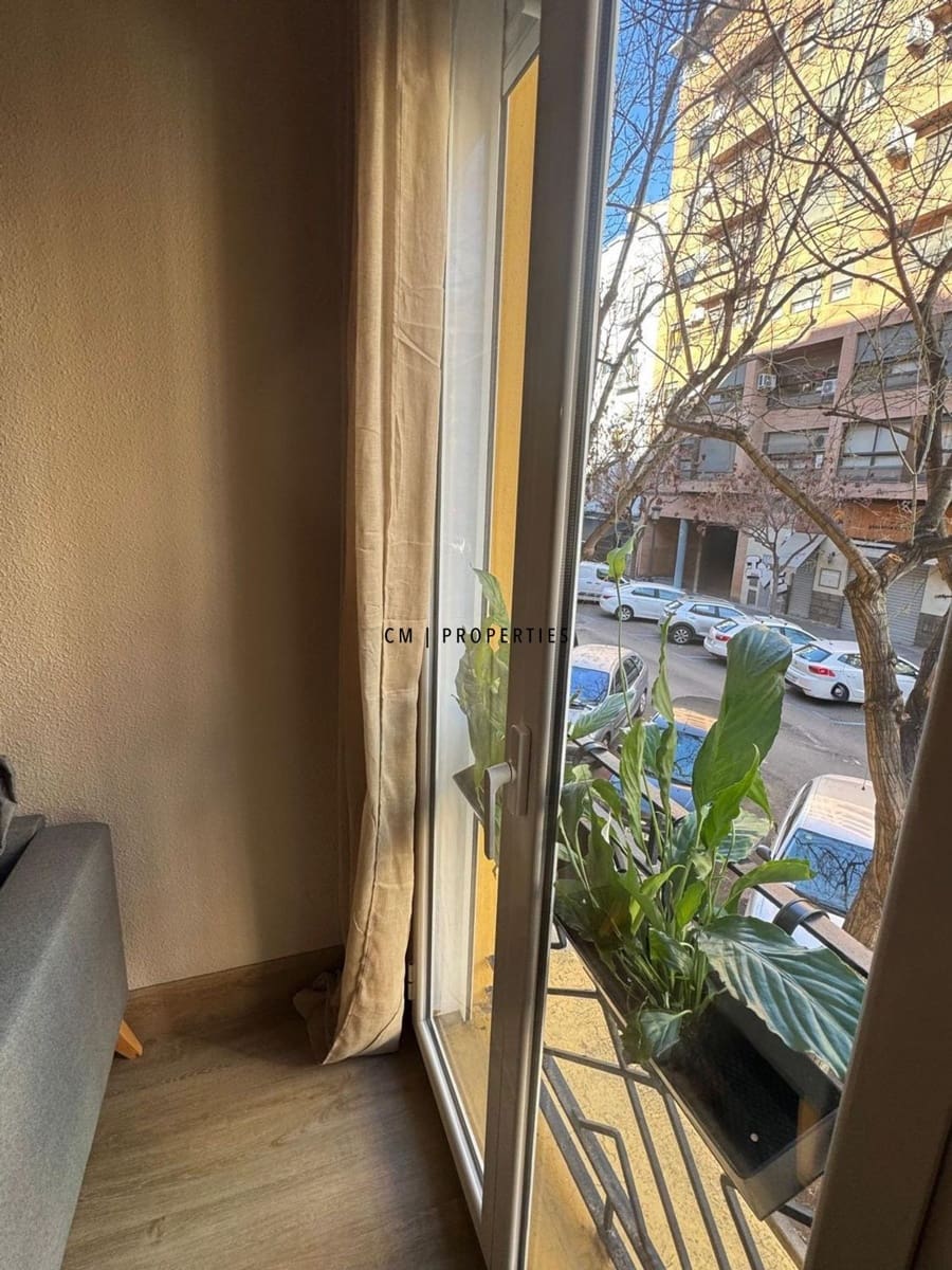 3 soveværelse Lejlighed til leje i Valencia by - € 1.590 (Ref: 9549919)