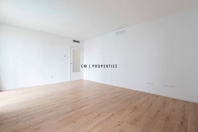 Appartement de 4 chambres à louer à Malilla, Valence ville avec piscine garage - 1 950 € (Ref: 9550090)